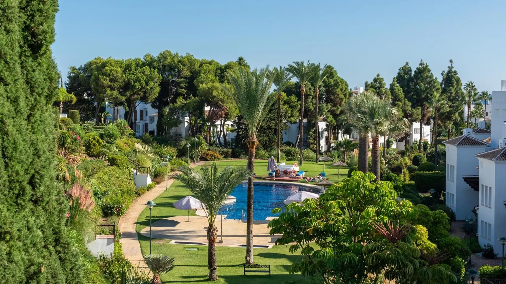 Palm Beach Frontline Penthouse Marbella Holiday home